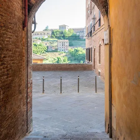 Salicotto 79 - Un Passo Da Piazza Del Campo *